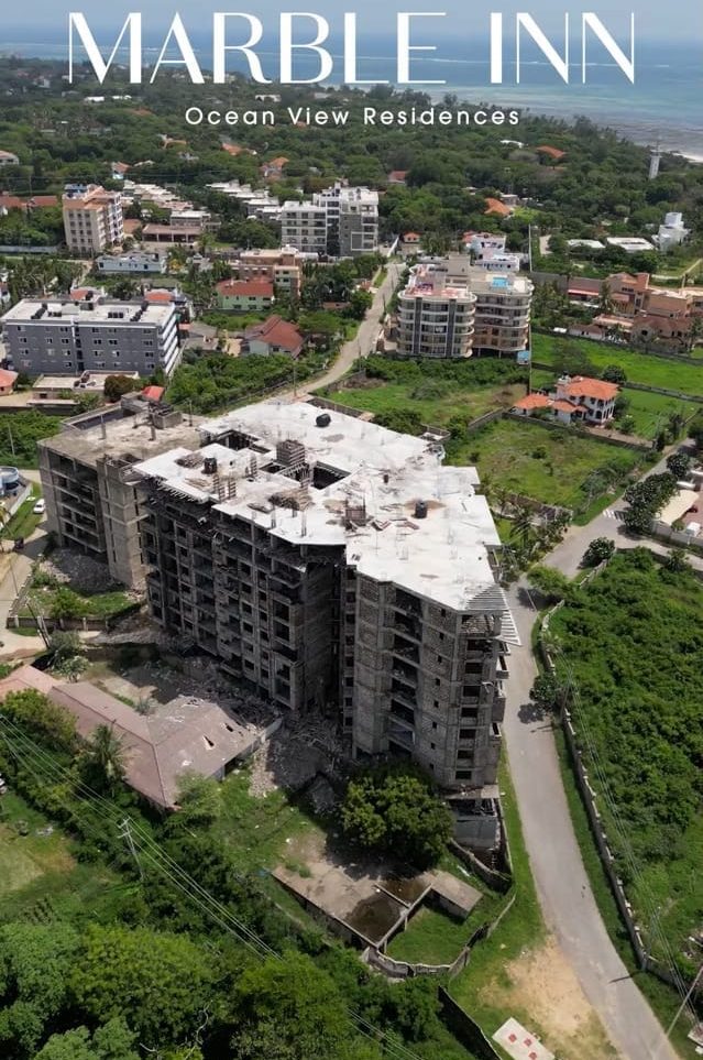 1996704382-07b0c2a65f4f0e5451b481eff77b47a883c2f0fde5008924cde33d757aef262d-d_639x1138